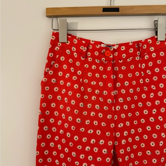 VINTAGE CREPE DAISY PRINT MINI FLARE CROP PANTS - Picture 5 of 7